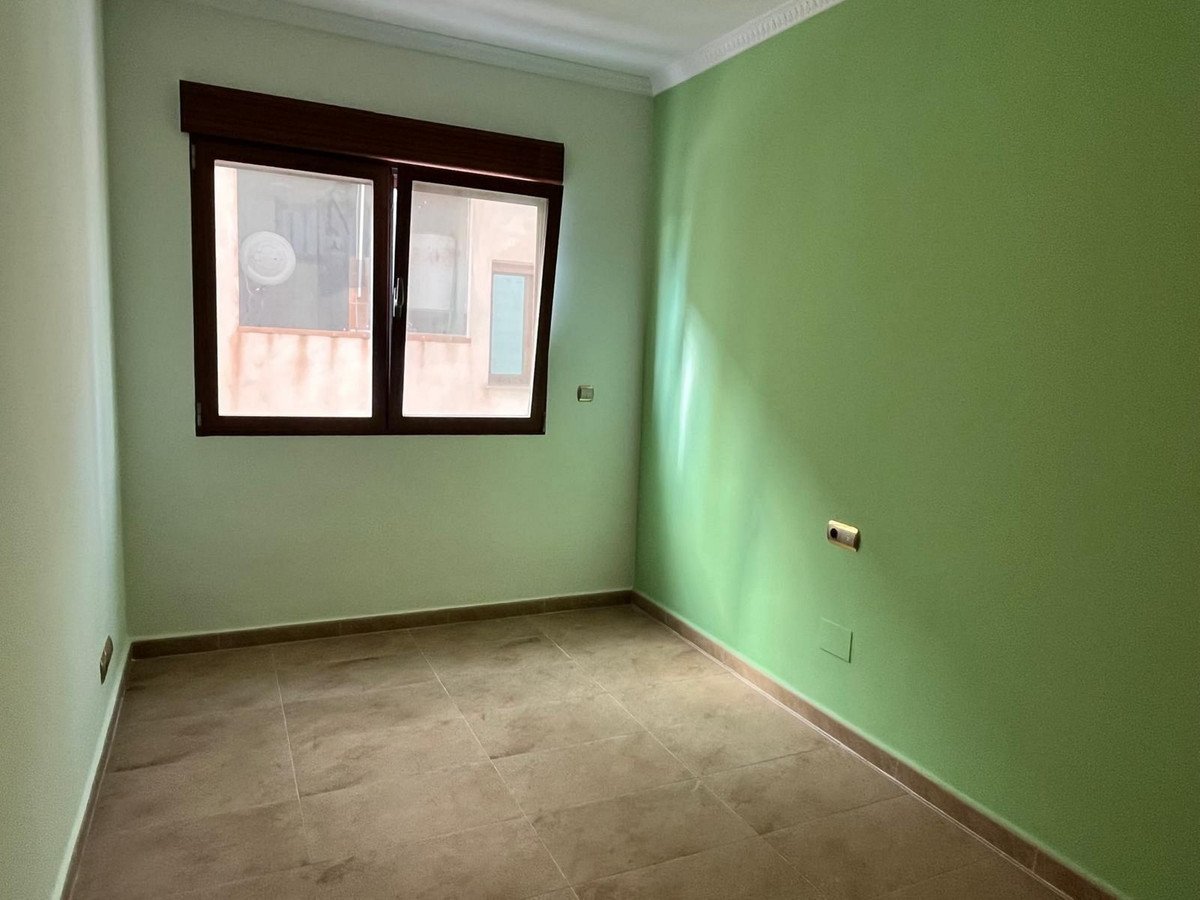4 Bed Top Floor Apartment in Los Alcazares