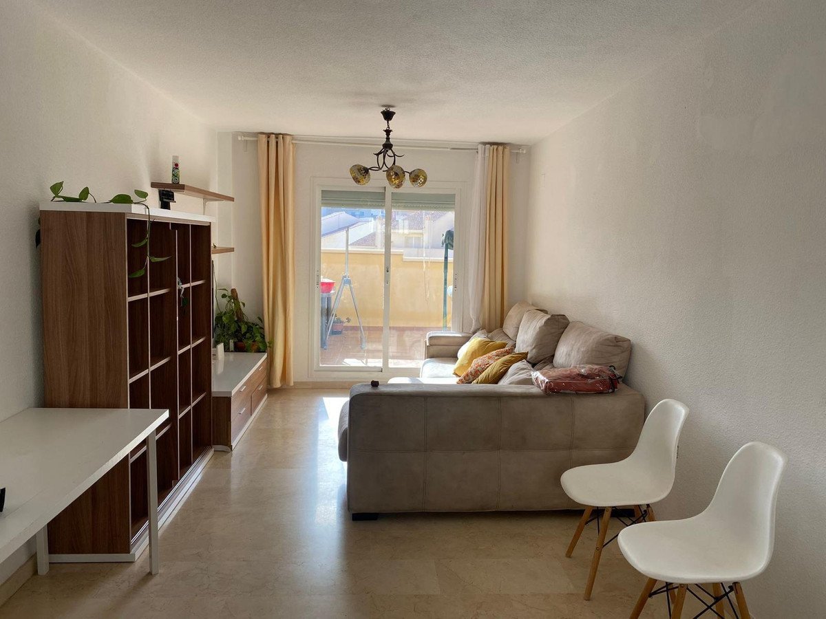 2 Bed Ground Floor Apartment in Torrequebrada