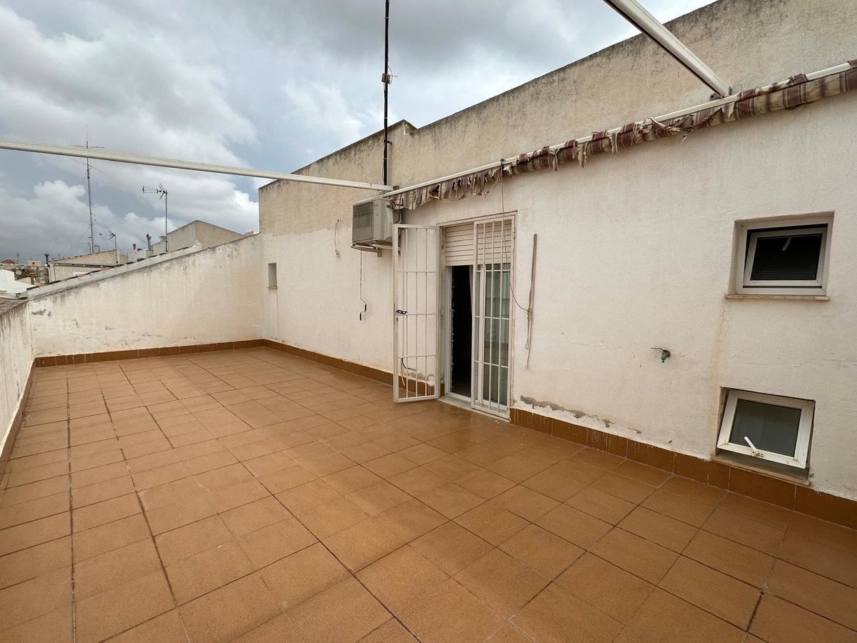 4 Bed Townhouse in Los Alcazares