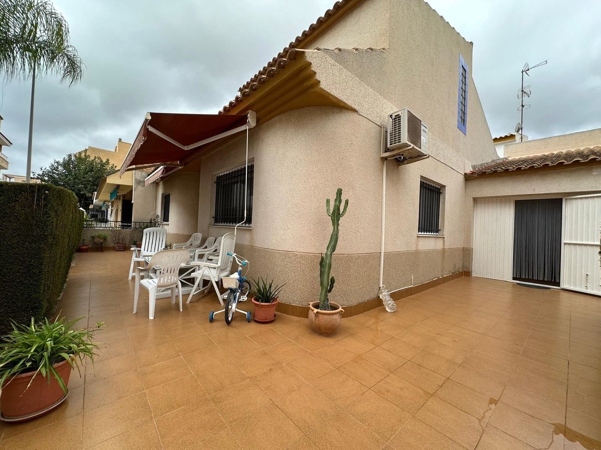 4 Bed Townhouse in Los Alcazares