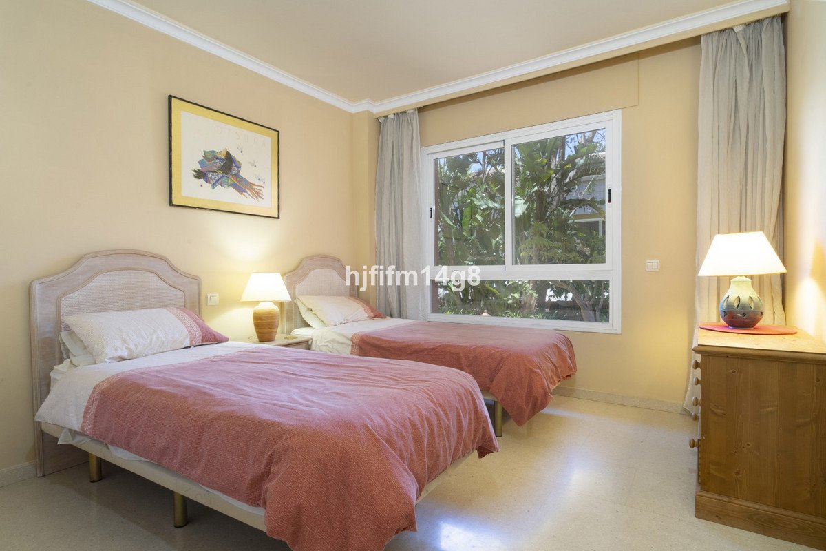 2 Bed Ground Floor Apartment in Puerto Banús