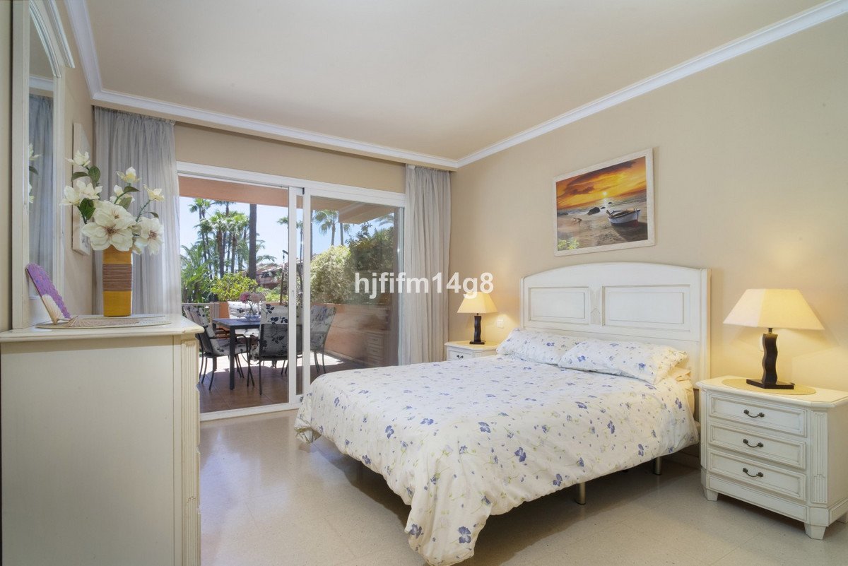 2 Bed Ground Floor Apartment in Puerto Banús