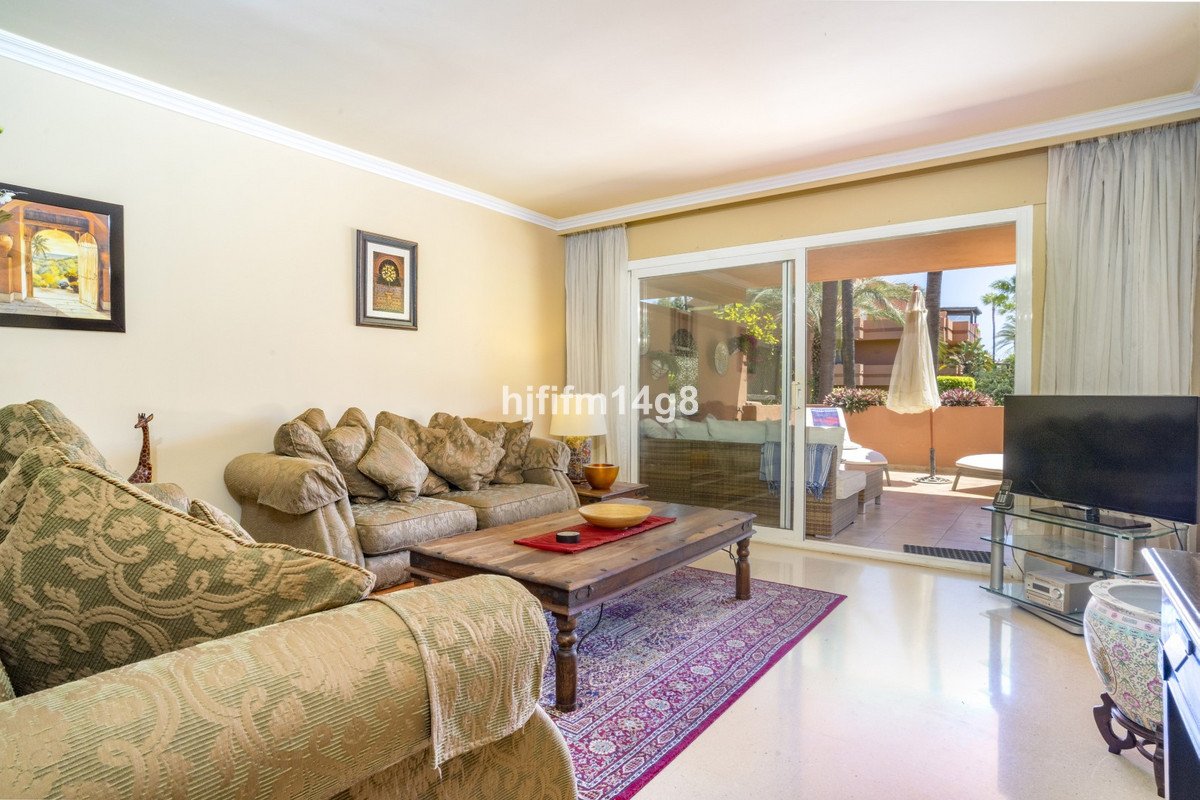 2 Bed Ground Floor Apartment in Puerto Banús