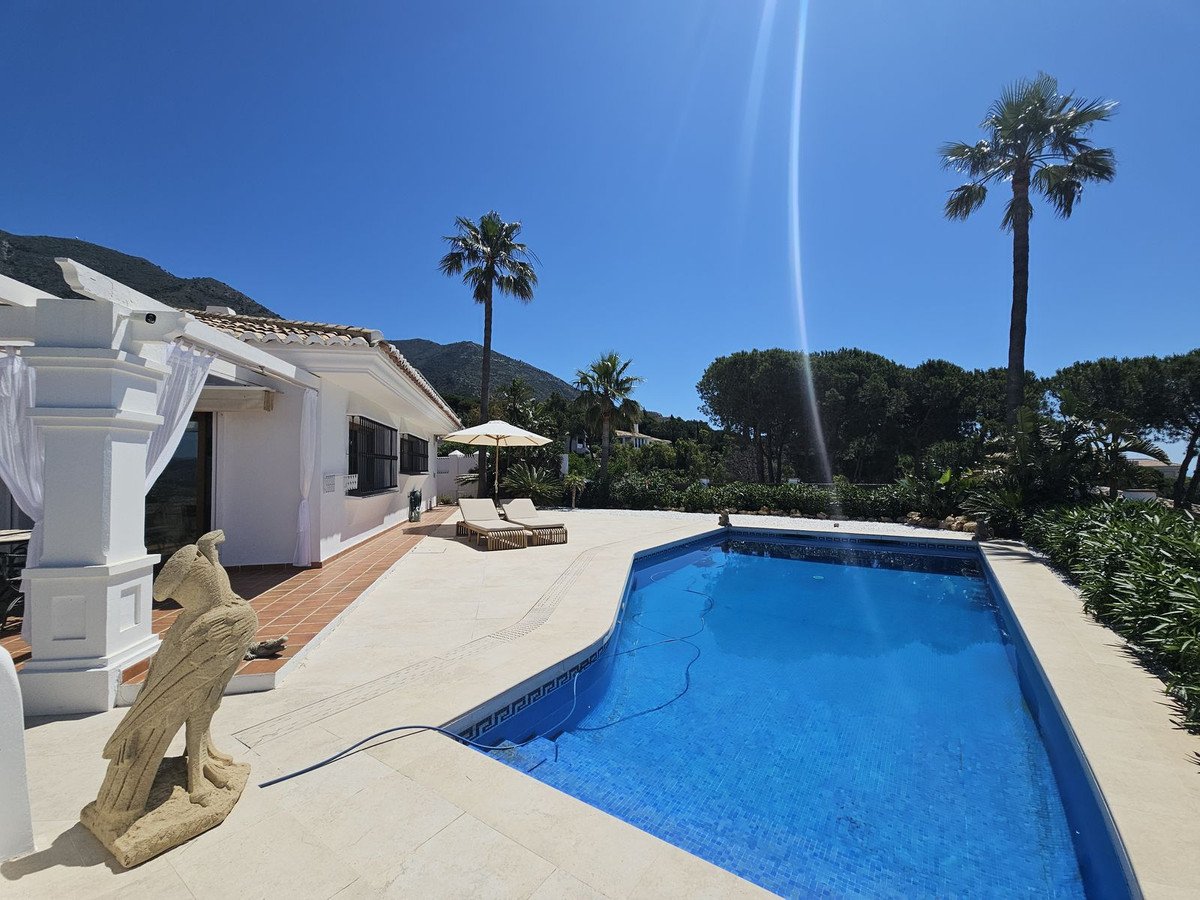4 Bed Detached Villa in Mijas