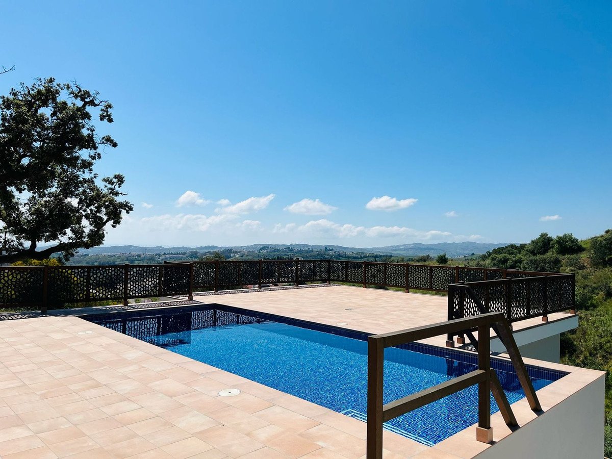 4 Bed Detached Villa in Mijas