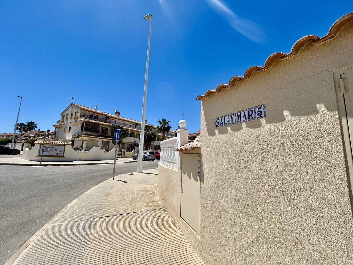 2 Bed Penthouse in Orihuela Costa