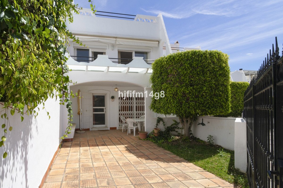 2 Bed Townhouse in Reserva de Marbella