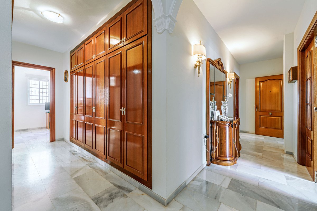 3 Bed Detached Villa in Ciudad Jardín