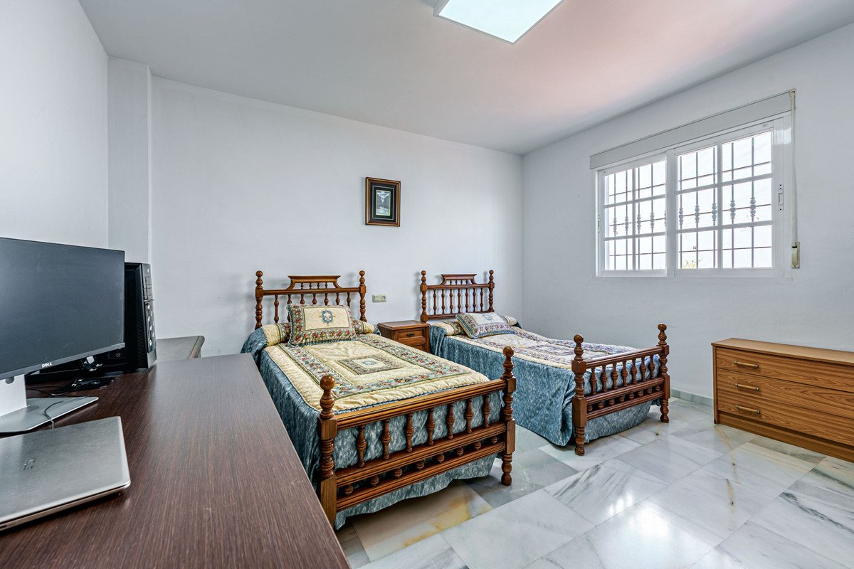 3 Bed Detached Villa in Ciudad Jardín