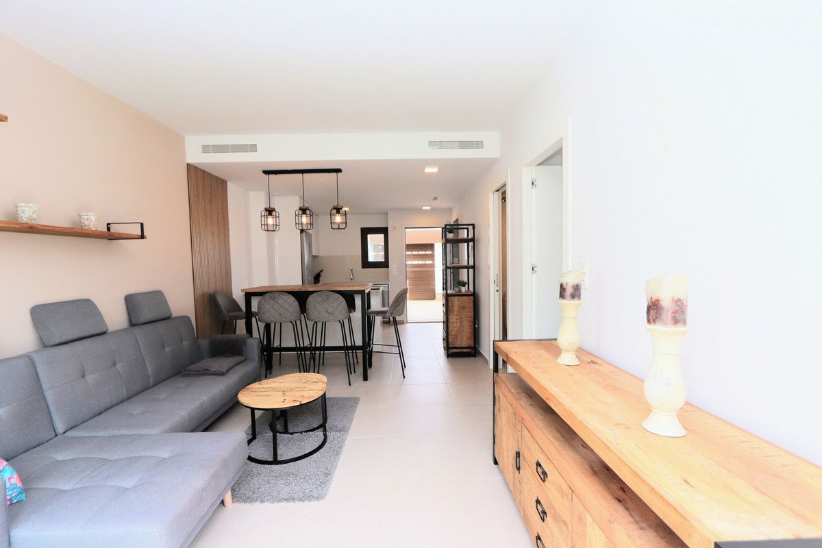 2 Bed Ground Floor Apartment in Lo Pagan