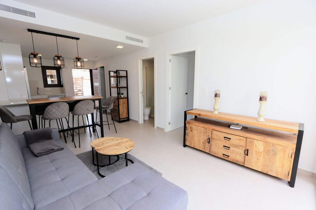 2 Bed Ground Floor Apartment in Lo Pagan