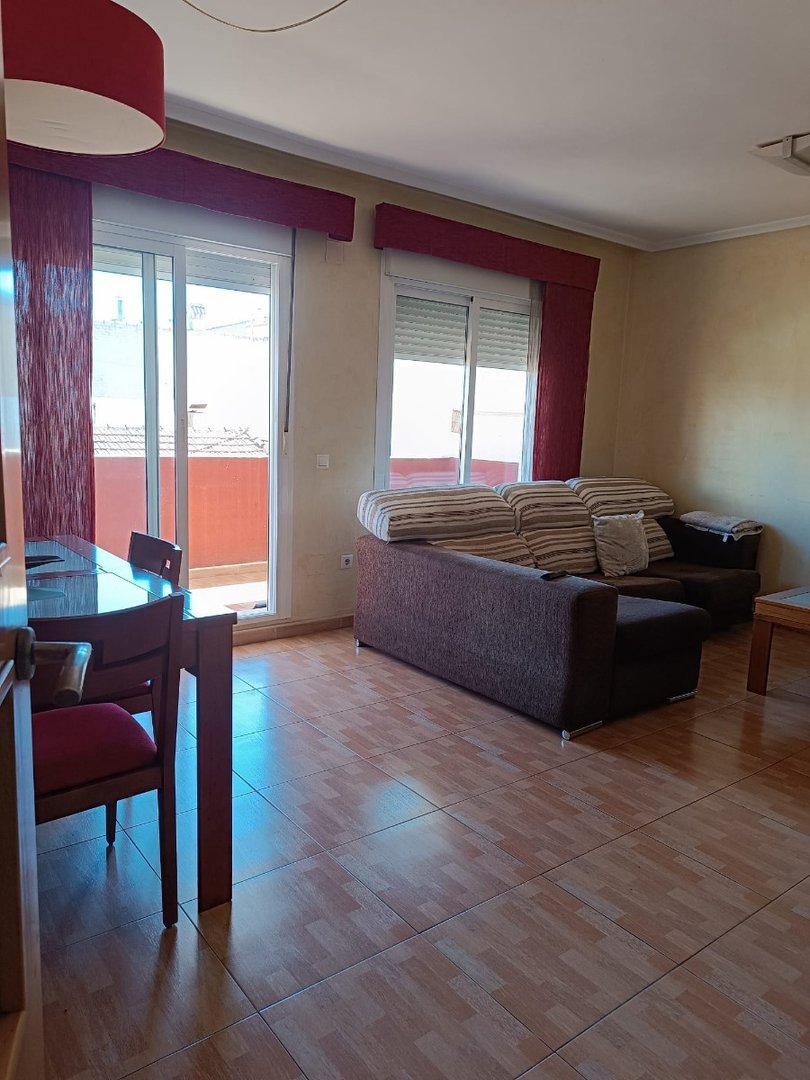 2 Bed Middle Floor Apartment in Los Montesinos