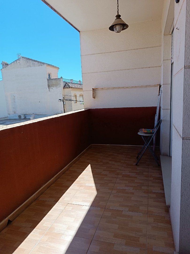 2 Bed Middle Floor Apartment in Los Montesinos