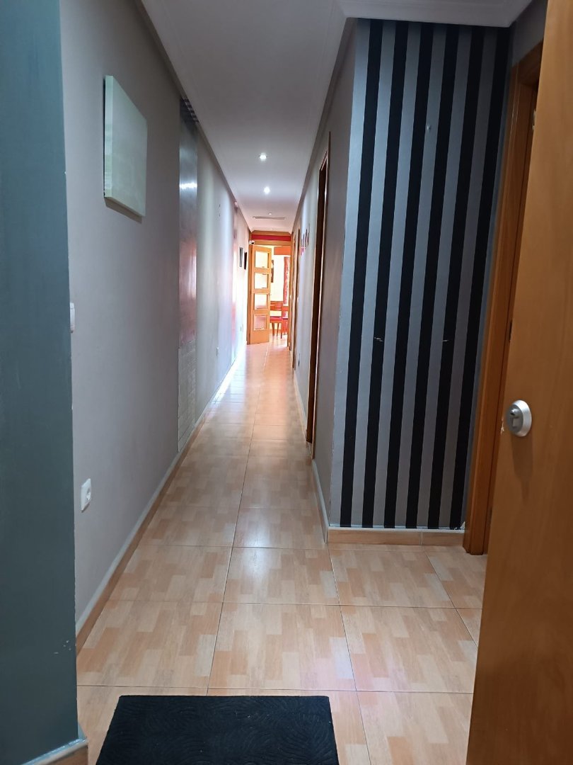 2 Bed Middle Floor Apartment in Los Montesinos