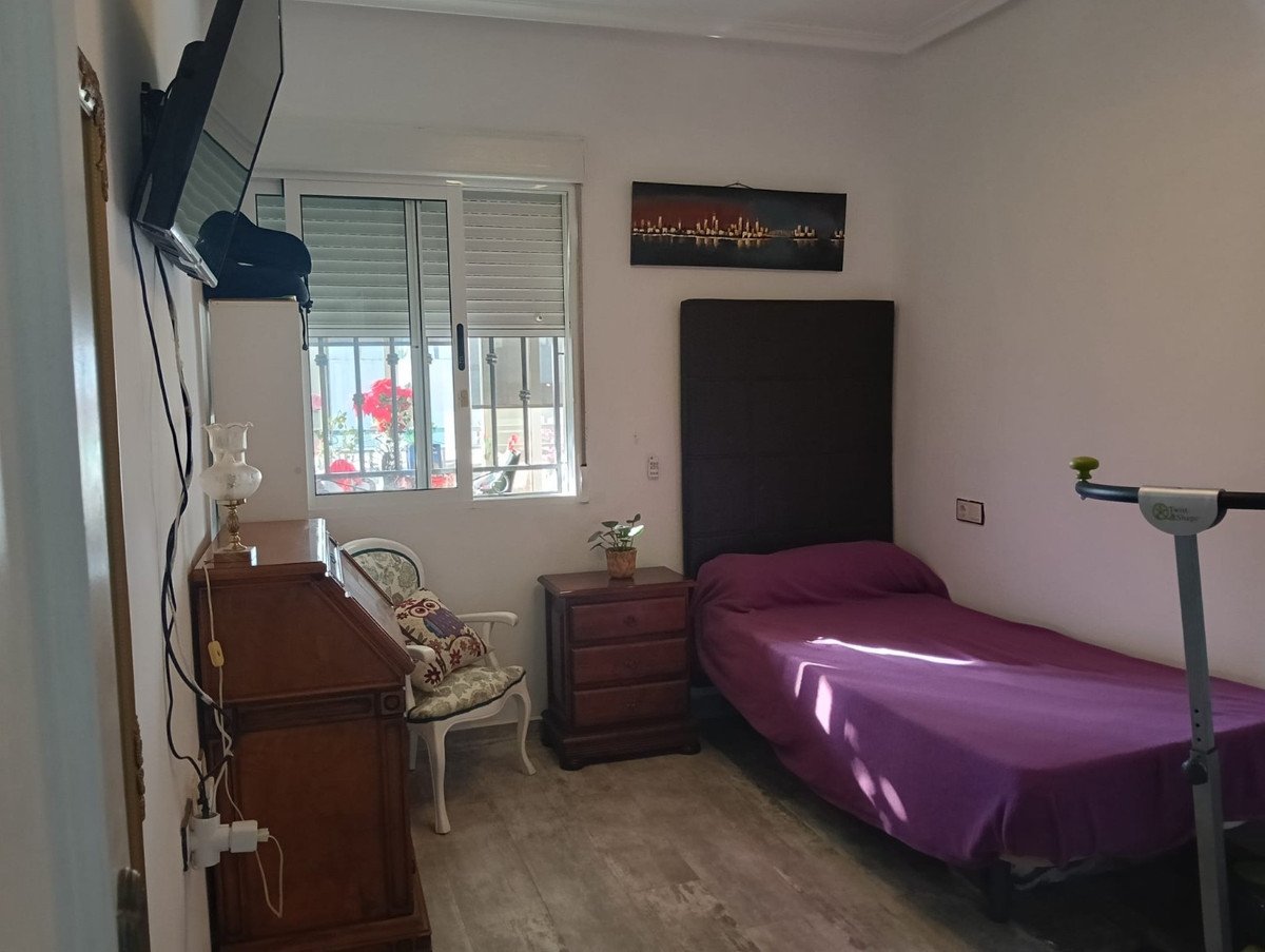 2 Bed Ground Floor Apartment in Los Montesinos