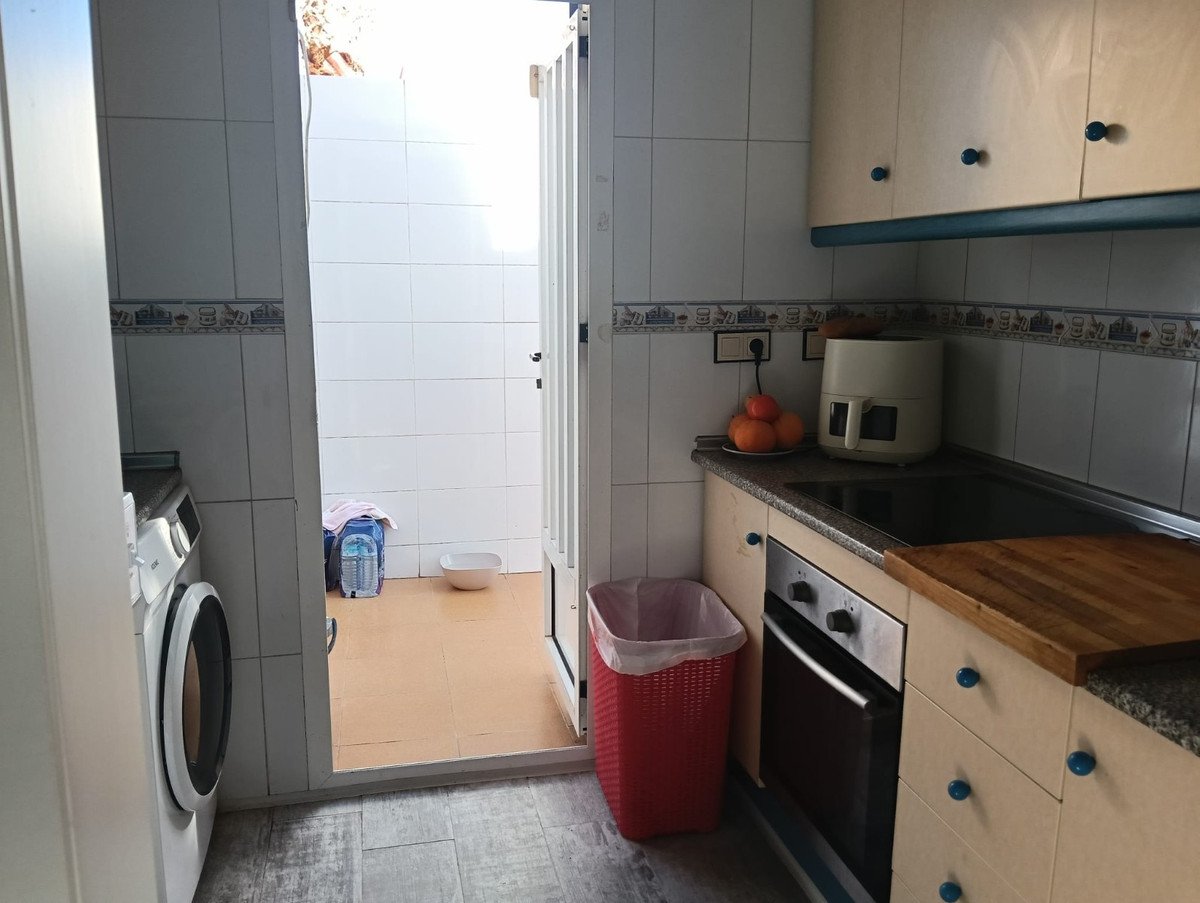 2 Bed Ground Floor Apartment in Los Montesinos