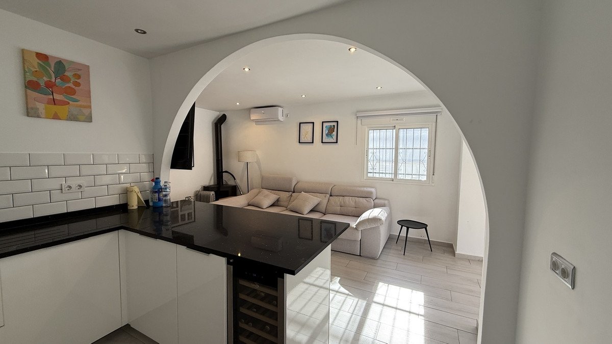 2 Bed Detached Villa in Villamartin