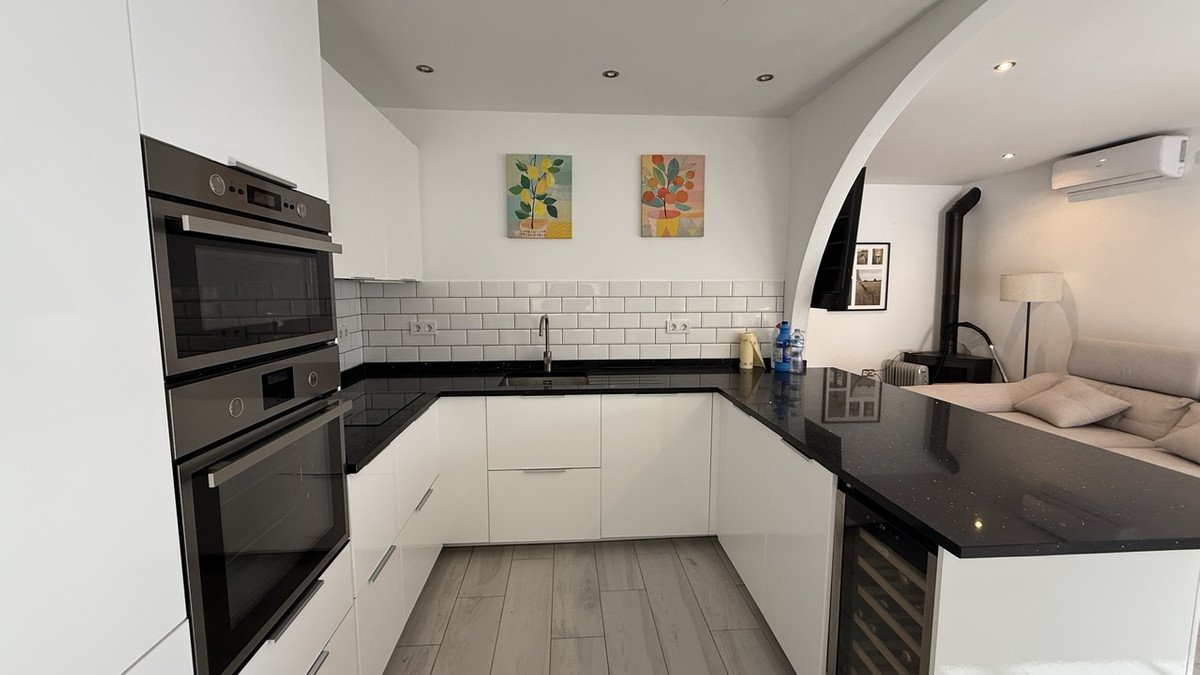 2 Bed Detached Villa in Villamartin