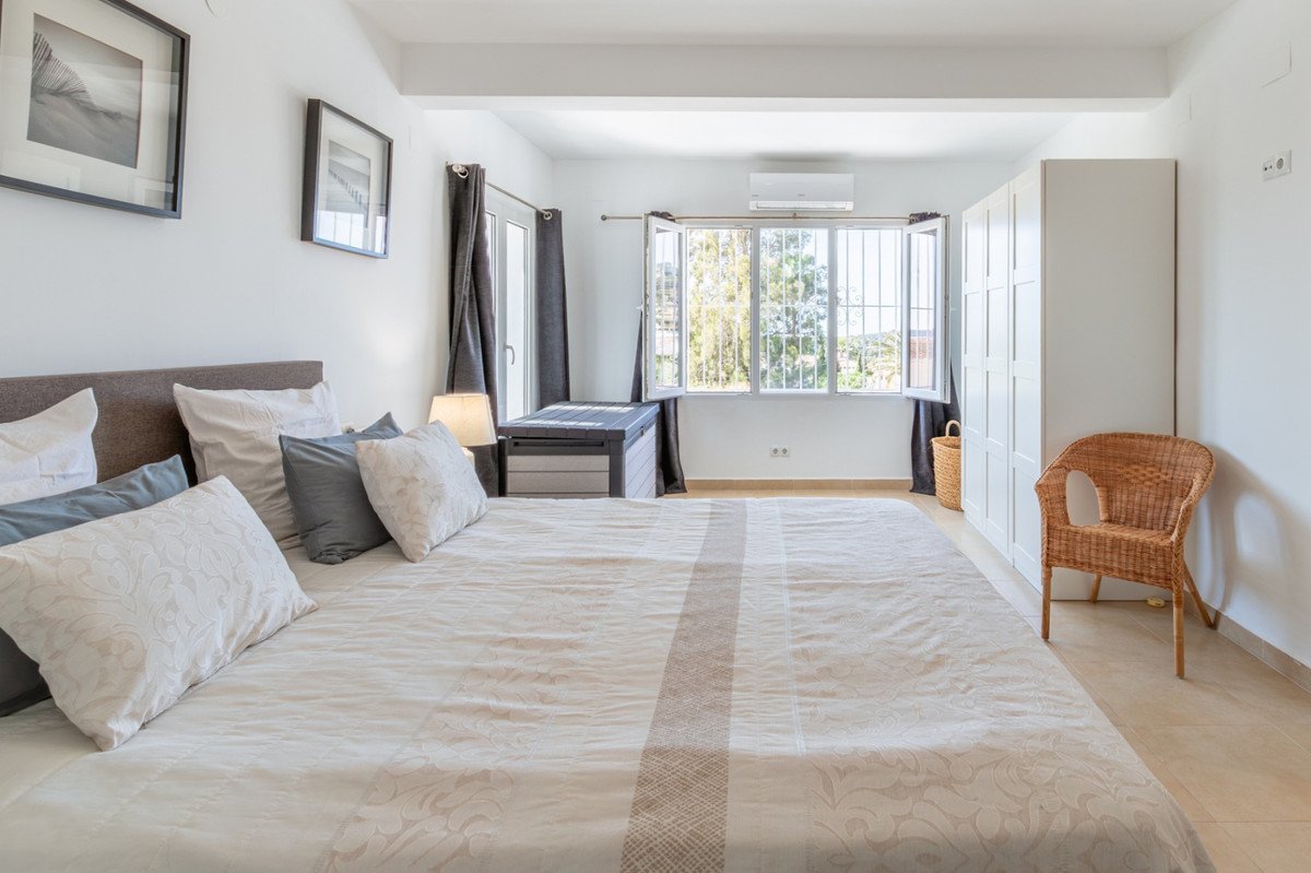 4 Bed Detached Villa in Moraira