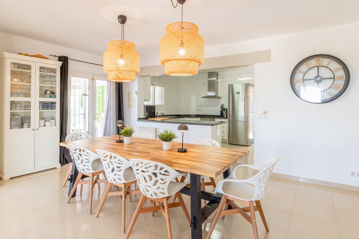 4 Bed Detached Villa in Moraira