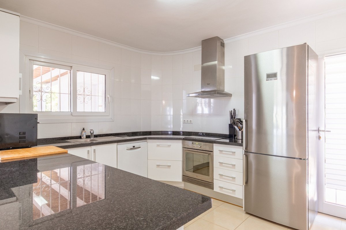 4 Bed Detached Villa in Moraira