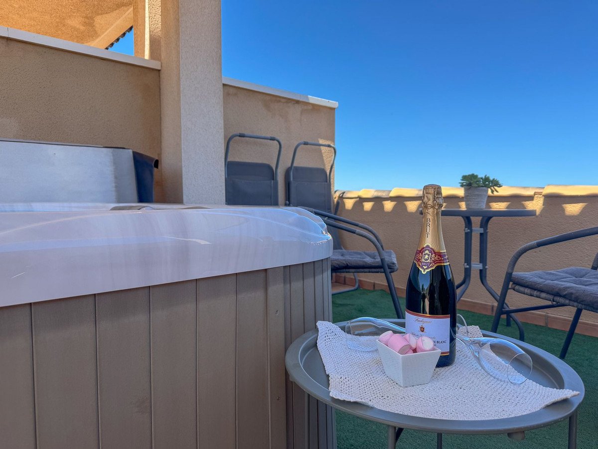 2 Bed Bungalow in Orihuela Costa