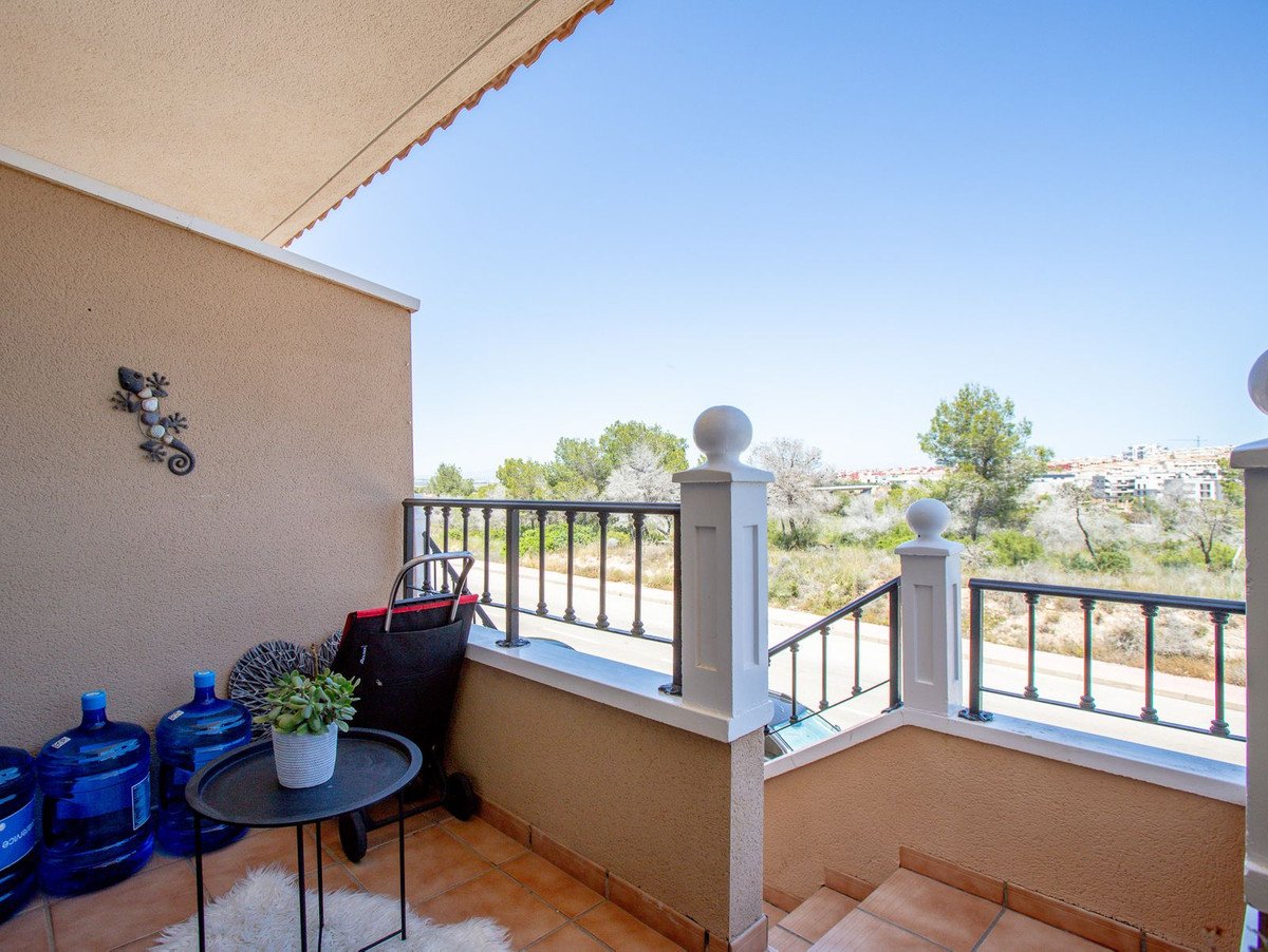 2 Bed Bungalow in Orihuela Costa