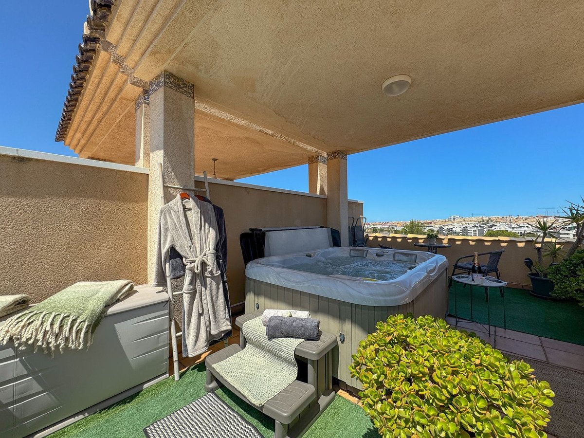 2 Bed Bungalow in Orihuela Costa