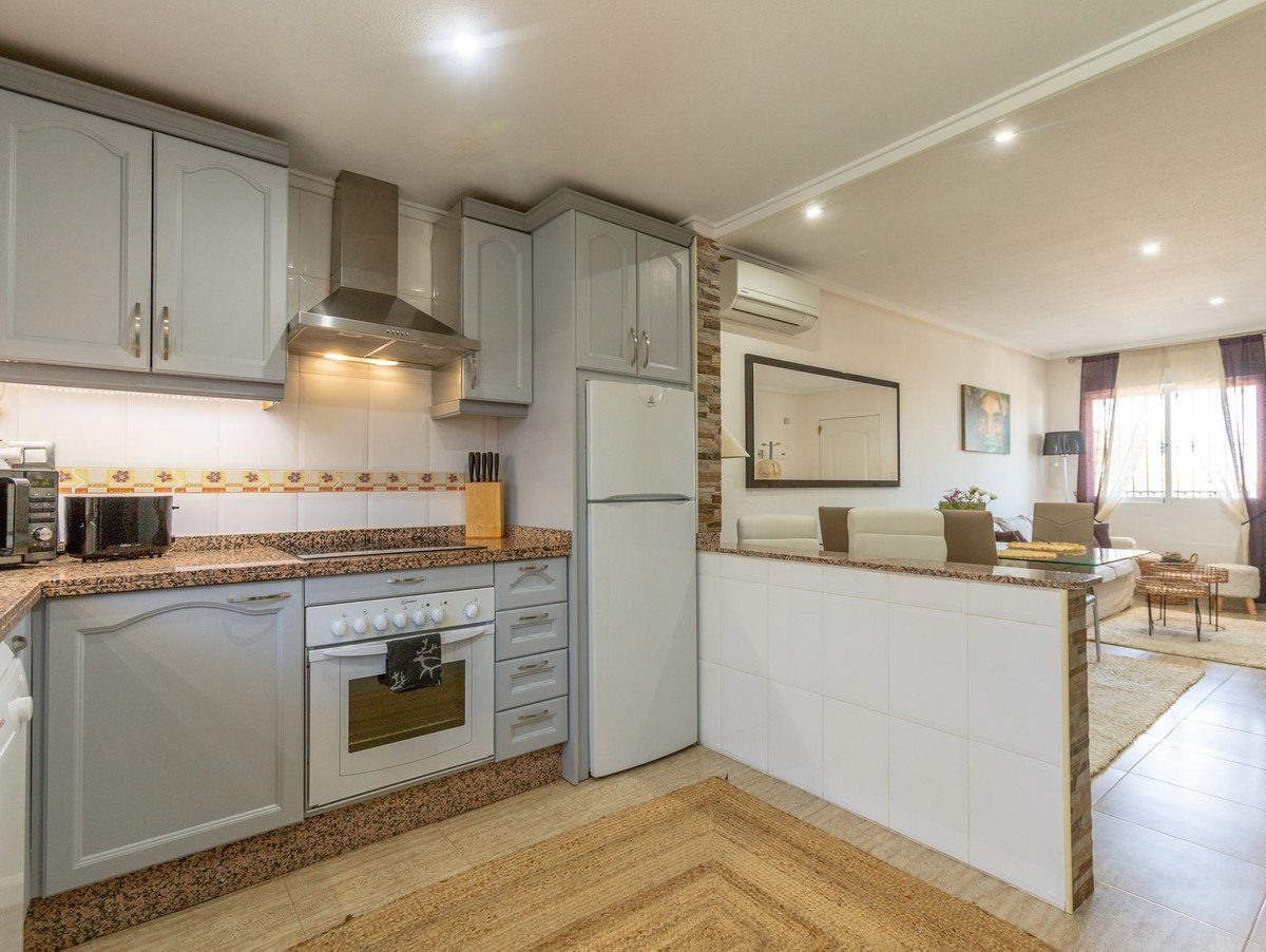 2 Bed Bungalow in Orihuela Costa