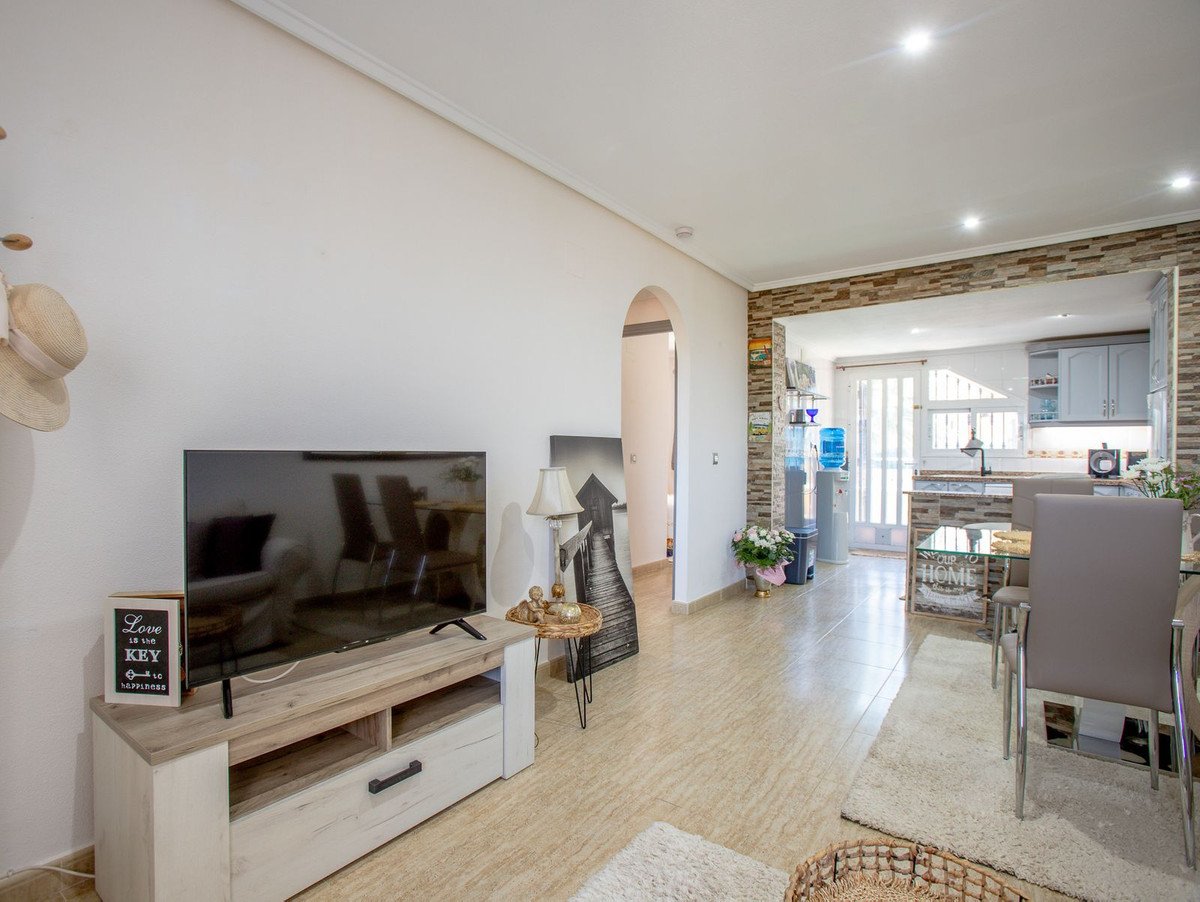2 Bed Bungalow in Orihuela Costa
