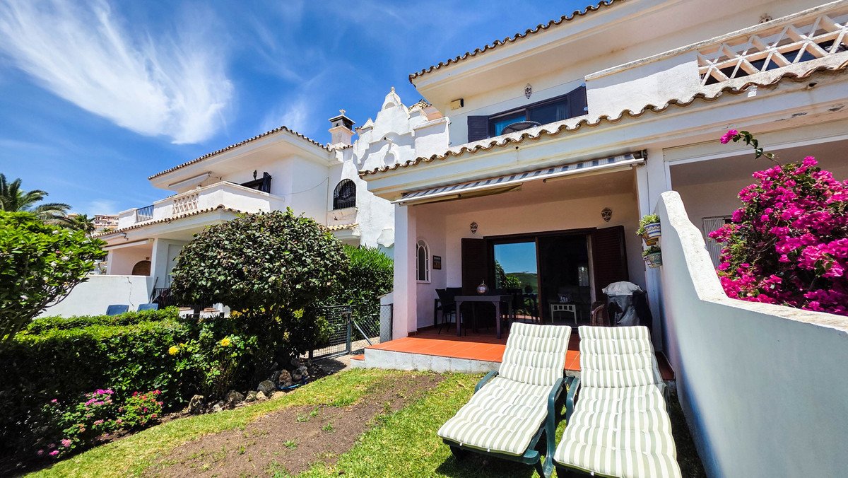 3 Bed Townhouse in La Duquesa