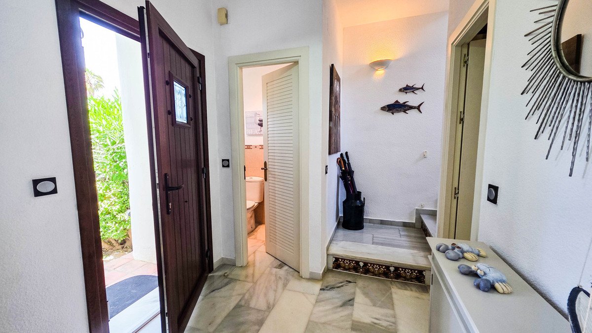 3 Bed Townhouse in La Duquesa