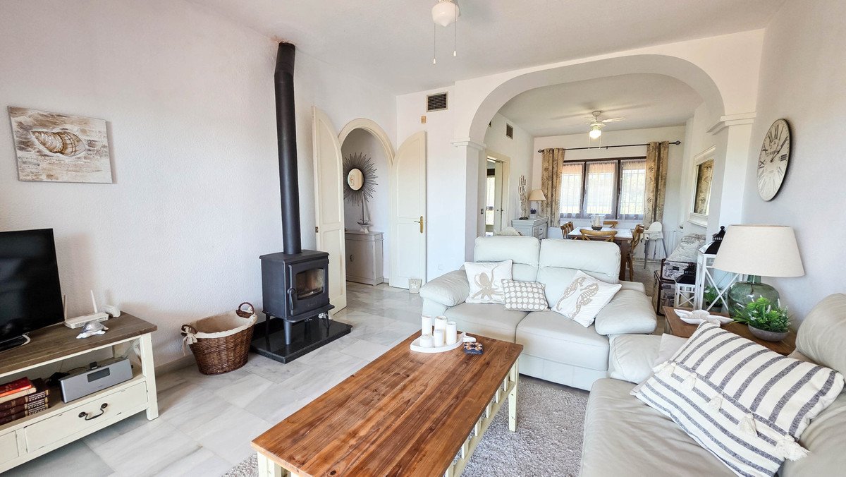 3 Bed Townhouse in La Duquesa