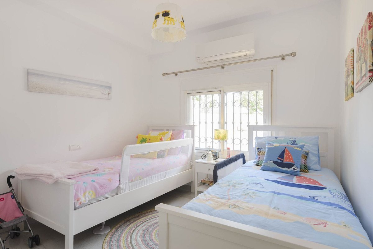 4 Bed Detached Villa in Valtocado