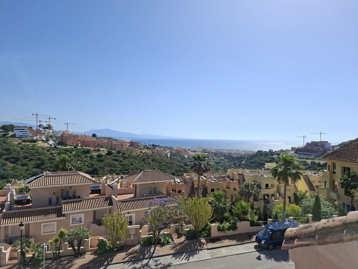 3 Bed Townhouse in La Duquesa