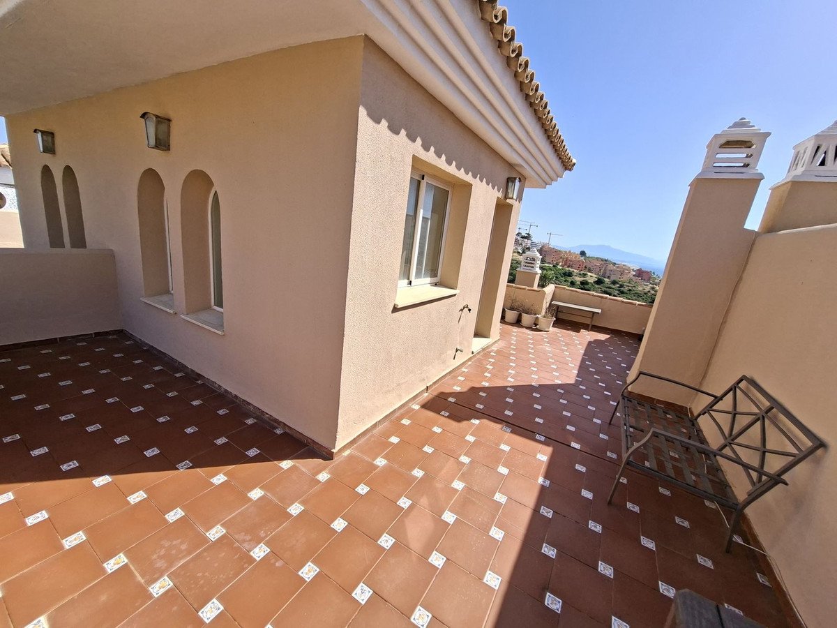 3 Bed Townhouse in La Duquesa