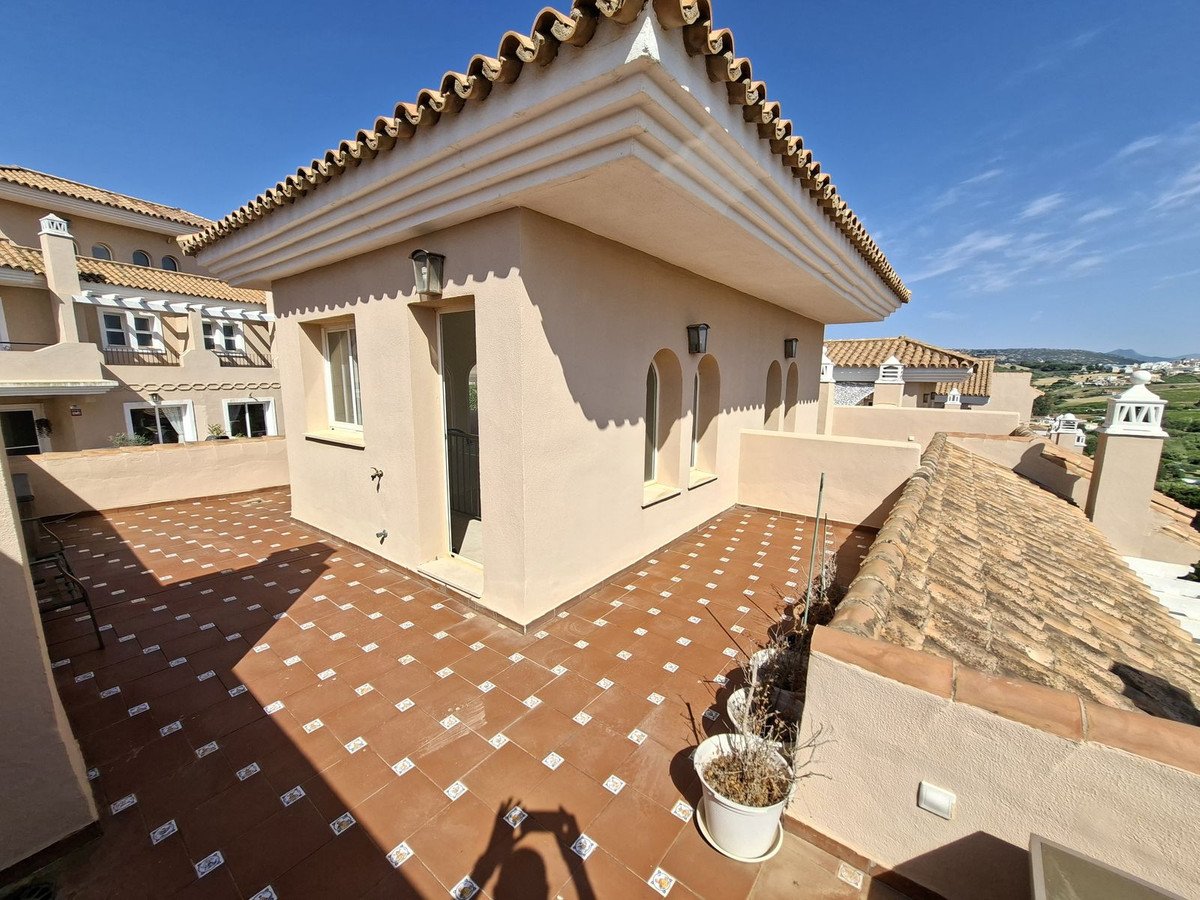 3 Bed Townhouse in La Duquesa