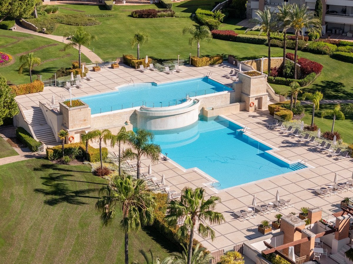 3 Bed Middle Floor Apartment in Marbella