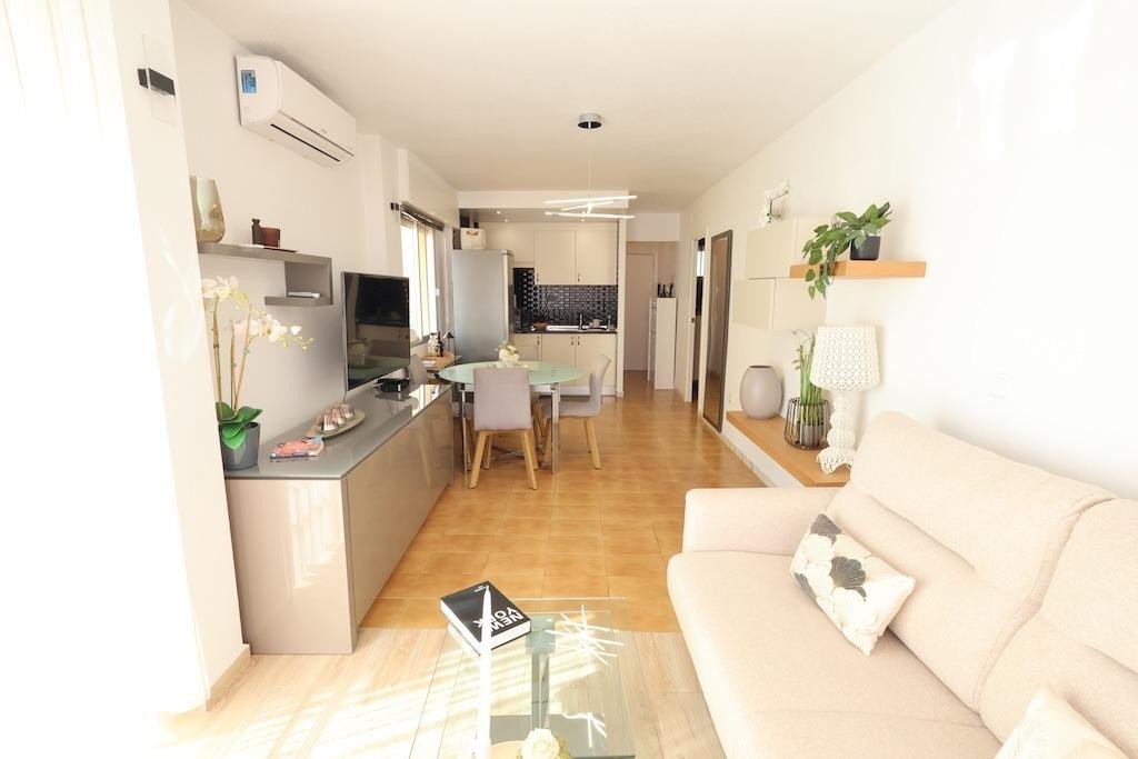 1 Bed Middle Floor Apartment in La Veleta