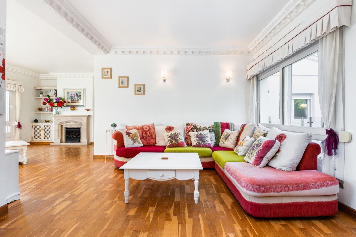 7 Bed Detached Villa in Dehesa de Campoamor