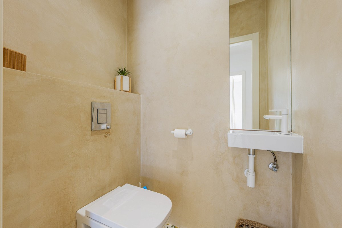 4 Bed Detached Villa in Pinares de San Antón