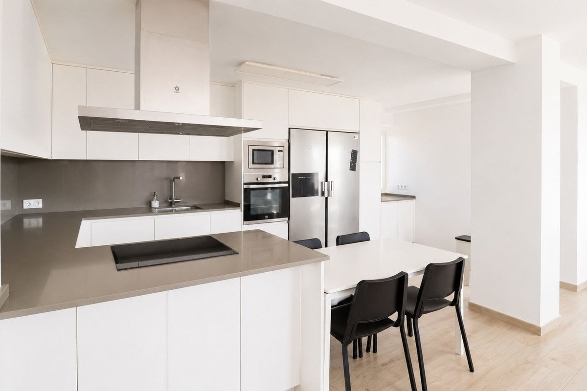 4 Bed Penthouse in La Línea