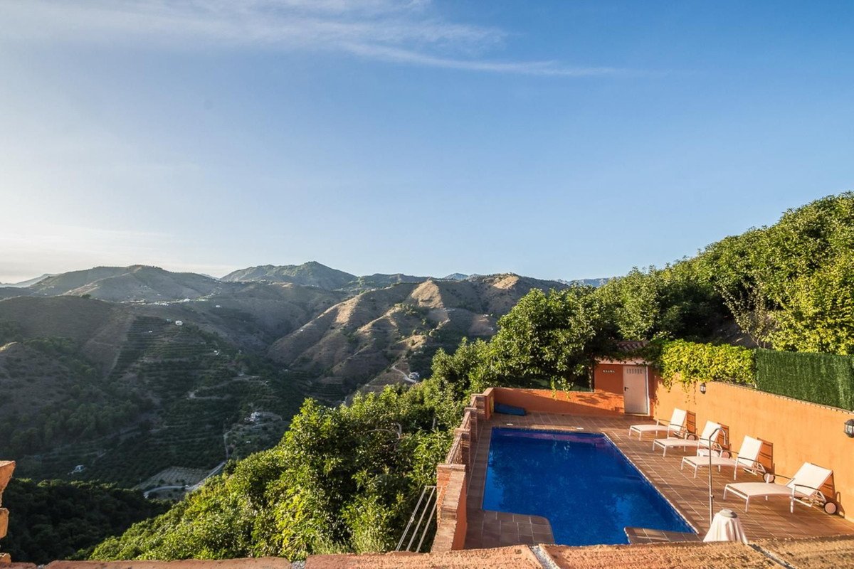 3 Bed Finca - Cortijo in Jete