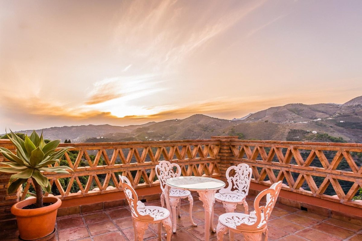 3 Bed Finca - Cortijo in Jete