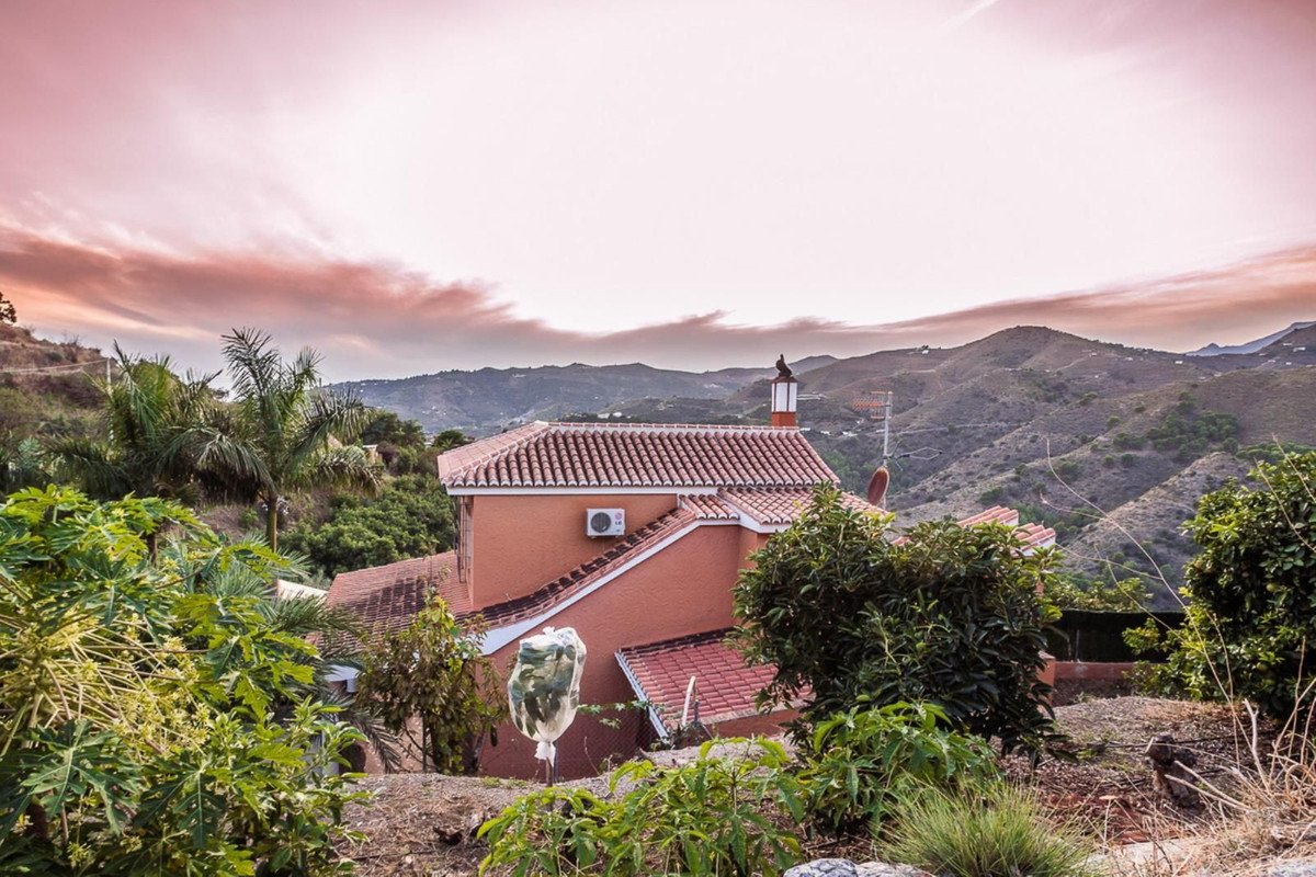 3 Bed Finca - Cortijo in Jete