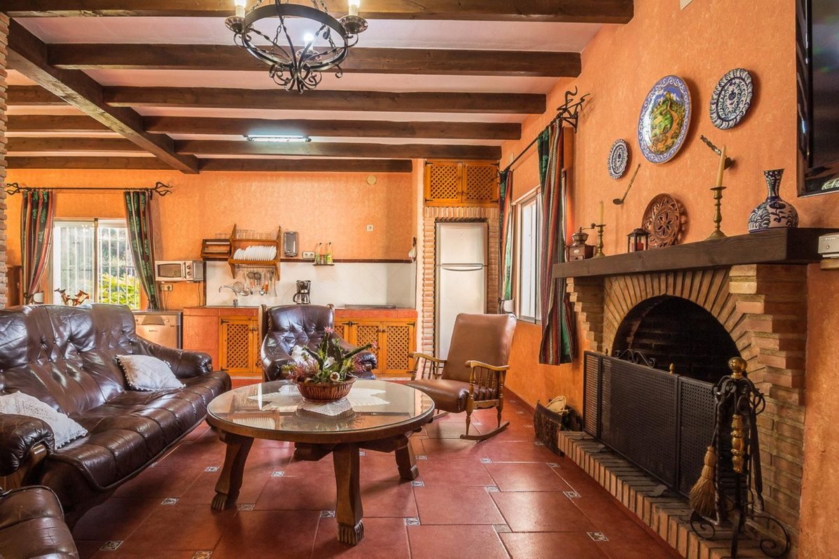 3 Bed Finca - Cortijo in Jete