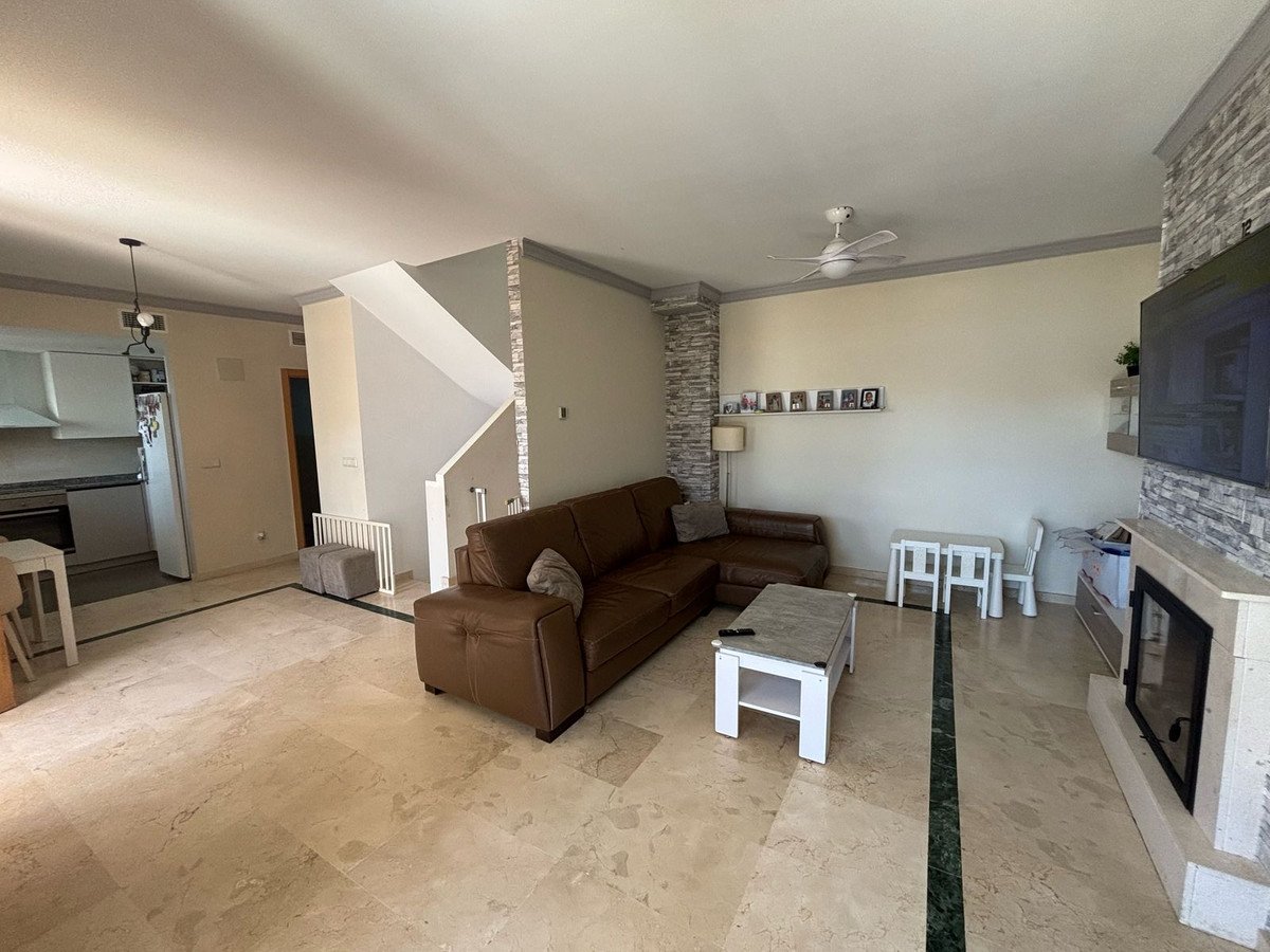 3 Bed Semi-Detached House in Casares Playa