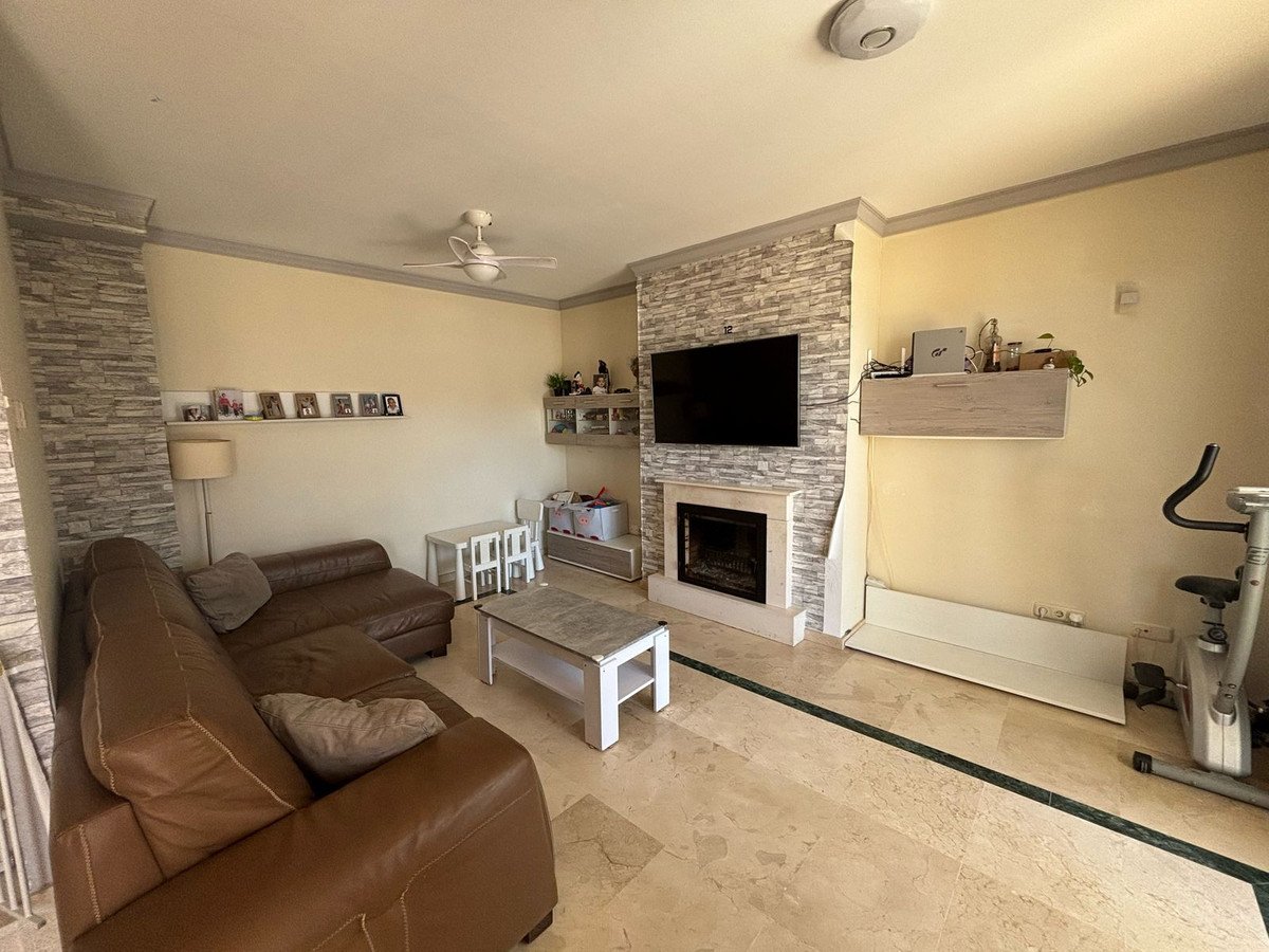 3 Bed Semi-Detached House in Casares Playa