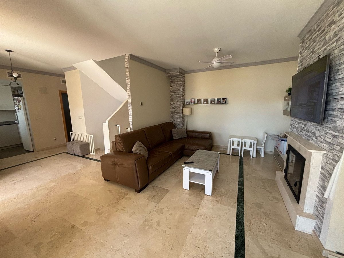 3 Bed Semi-Detached House in Casares Playa