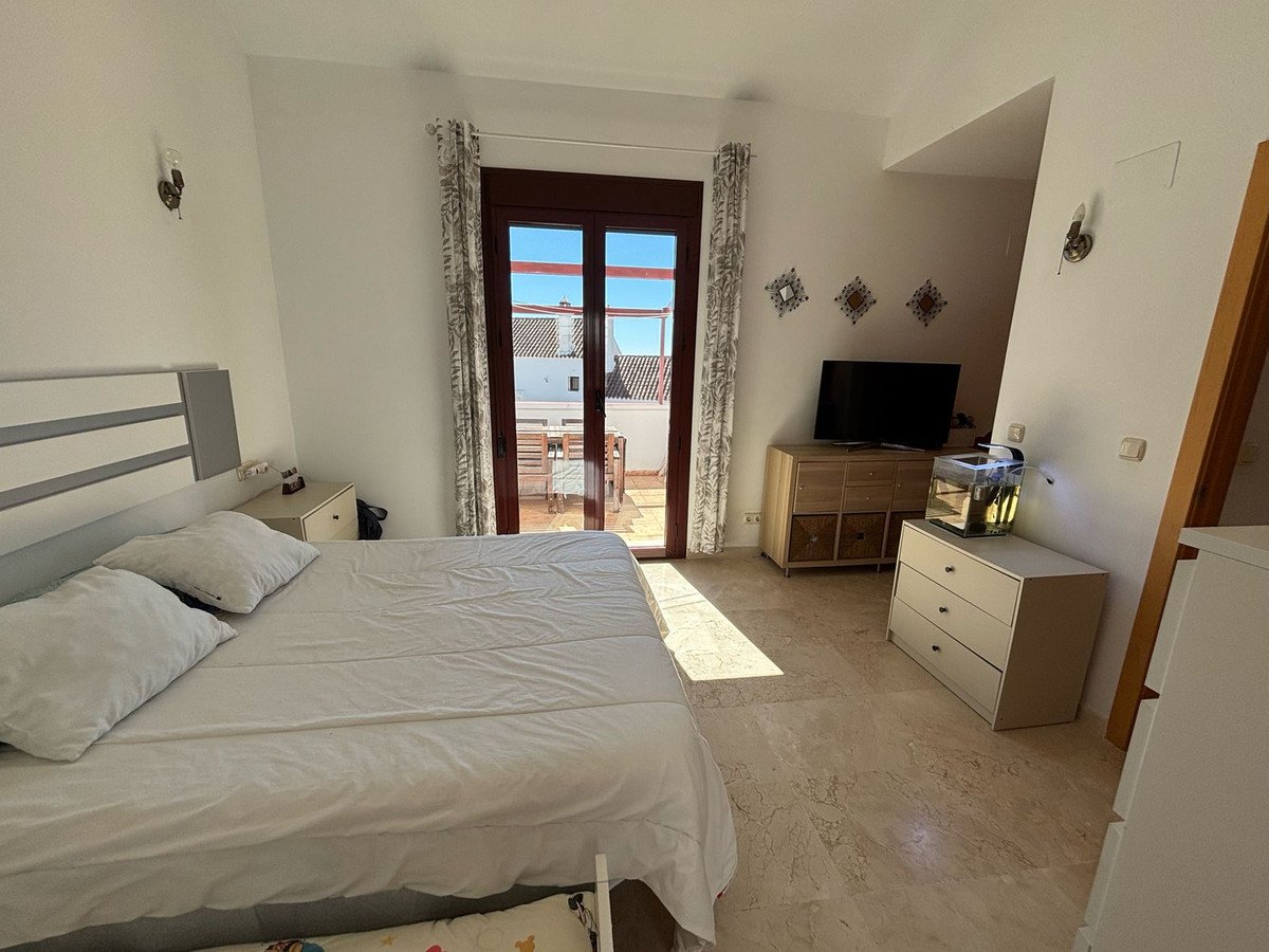 3 Bed Semi-Detached House in Casares Playa
